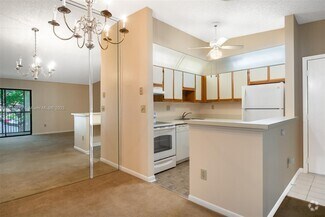 Building Photo - 10869 W Clairmont Cir