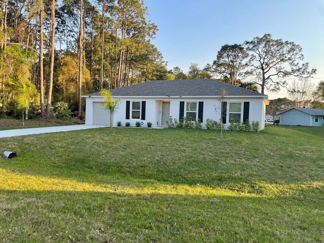 Primary Photo - 400 Krassner Dr