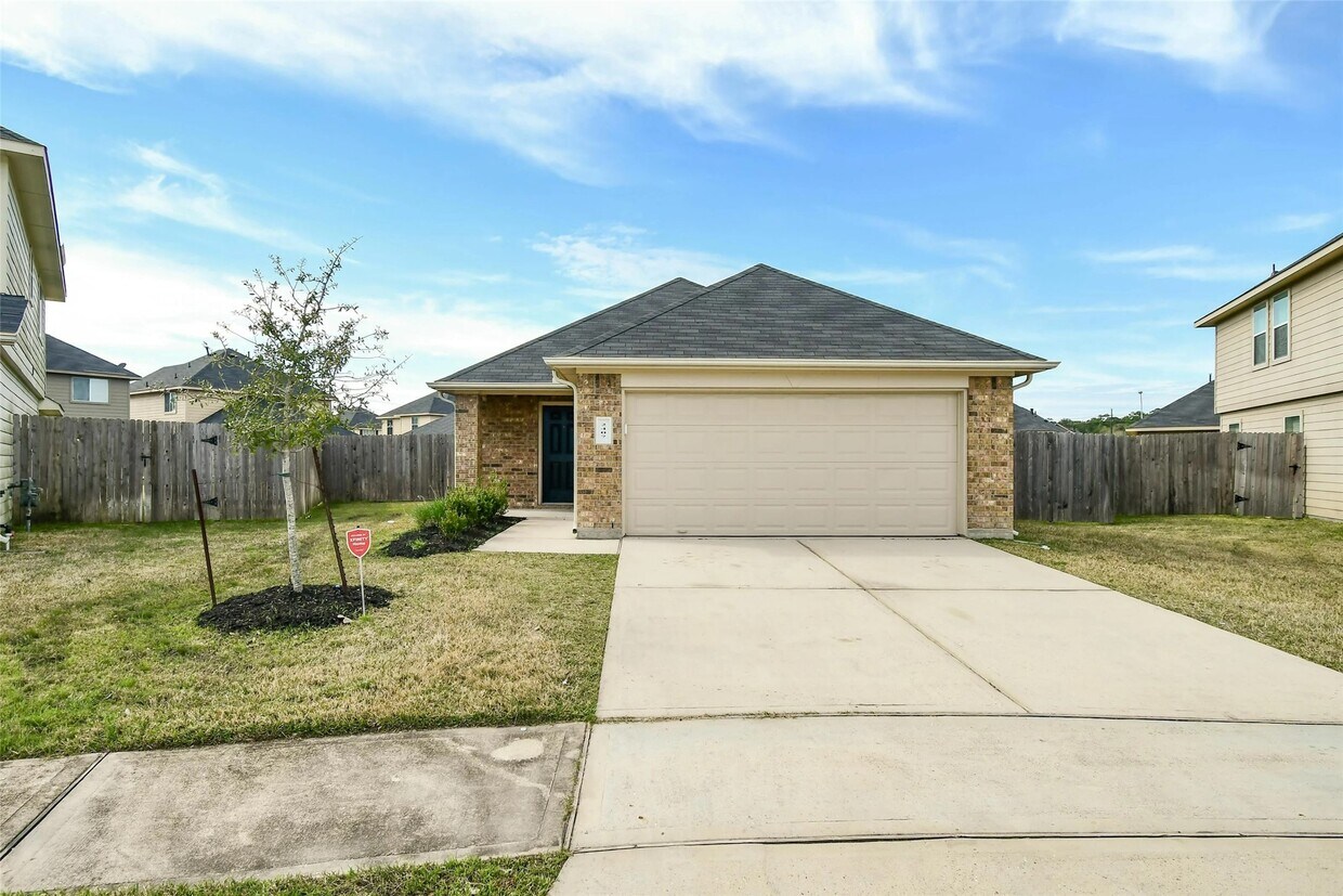 Foto principal - 2407 Sailors Way