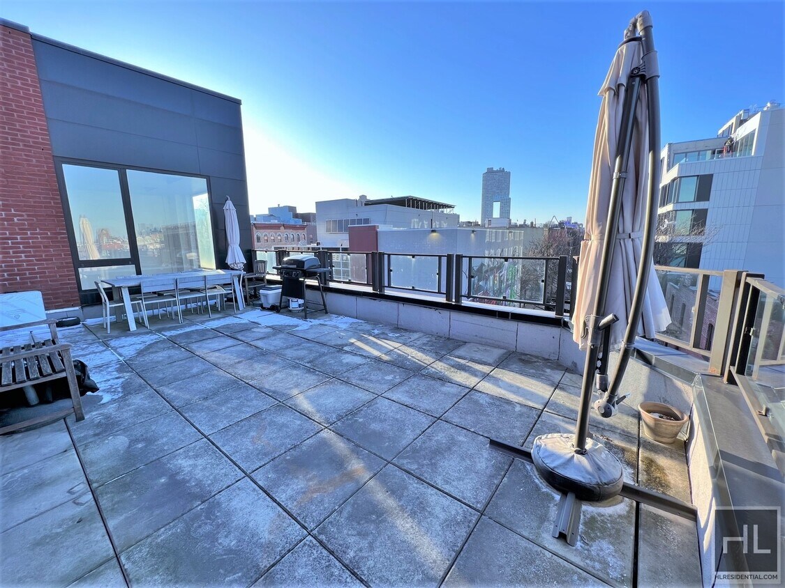 Primary Photo - Luxurious 2 bedroom/2 Bathroom apt w/ huge...