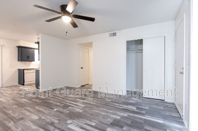 Foto del edificio - 140 E 31st St S