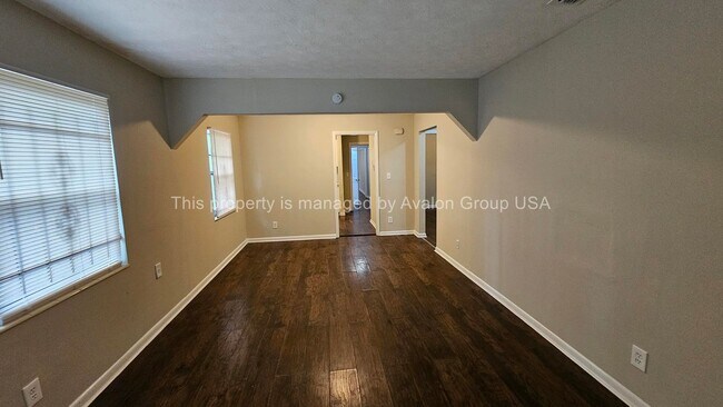 Building Photo - 3910 Lee Street