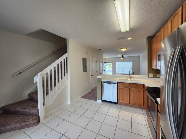 Building Photo - 1403 Hampton Park Ln