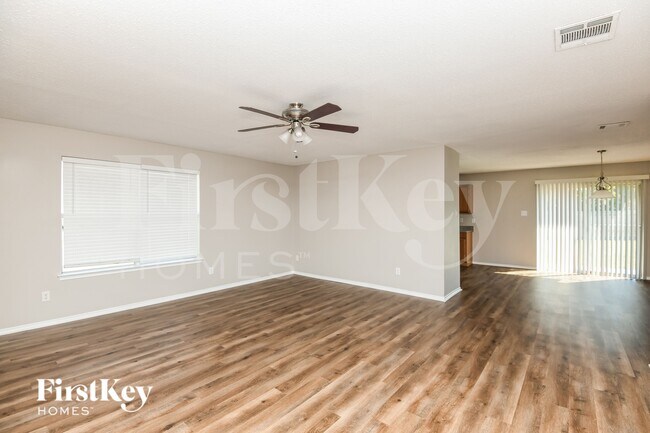 Foto del edificio - 920 Dove Meadows Dr