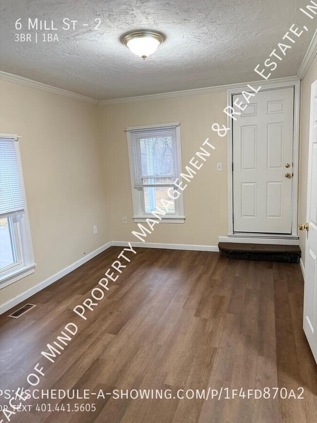 Building Photo - 6 Mill St