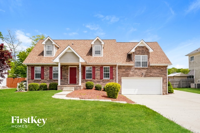 Foto principal - 1596 Barrywood Cir W