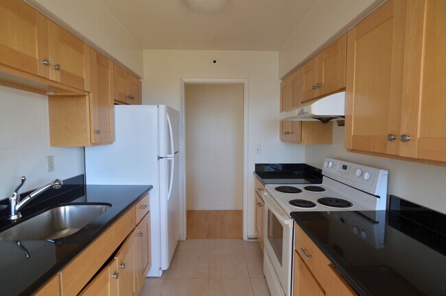 Foto del edificio - 675 25th Ave