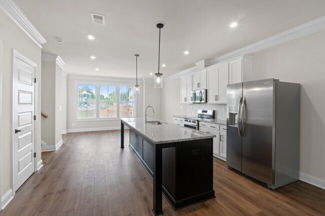 Foto del edificio - 5018 Lindley Pl