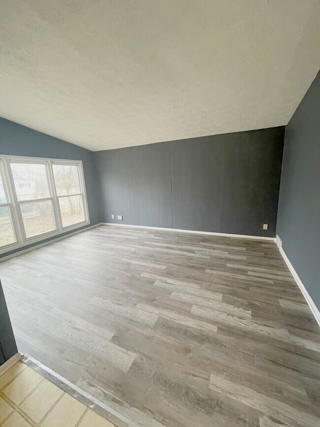 Building Photo - 1793 Sheffield Dr