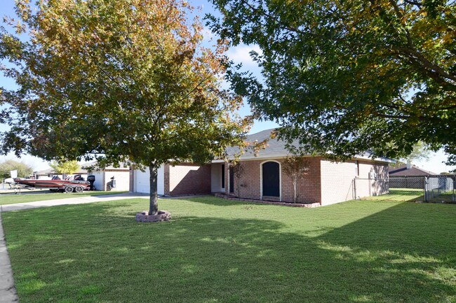 Foto del edificio - 4602 Fawn Dr