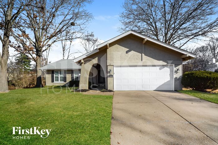 Primary Photo - 213 Hollyberry Ct