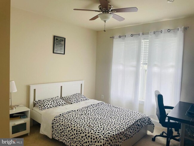 Foto del edificio - 43406 Hopestone Terrace