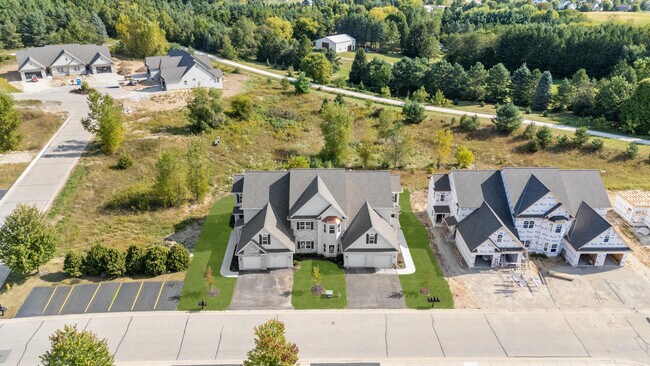 Foto del edificio - 1824 Horseshoe Ln