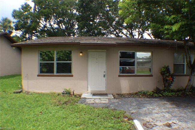 Building Photo - 3718 Desoto Ave