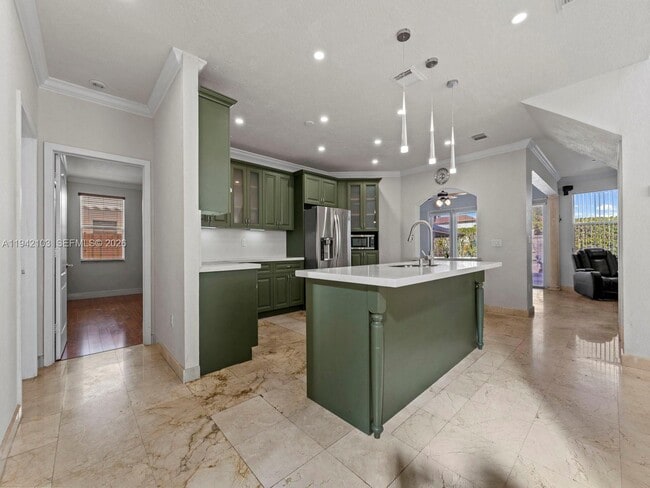 Building Photo - 16421 SW 64th Ter