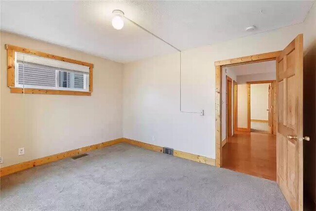 Bedroom - 2243 Pierce St NE