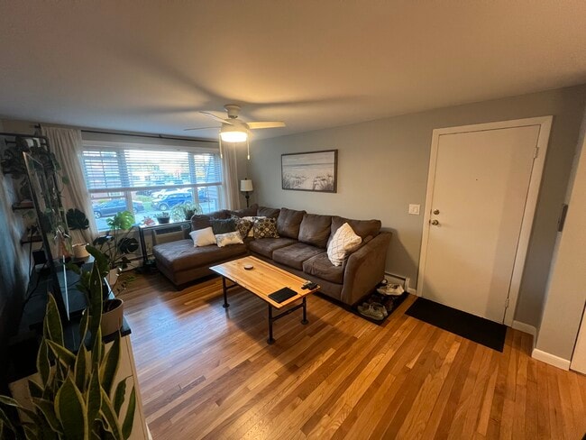 Building Photo - 99 Cluff Crossing Rd