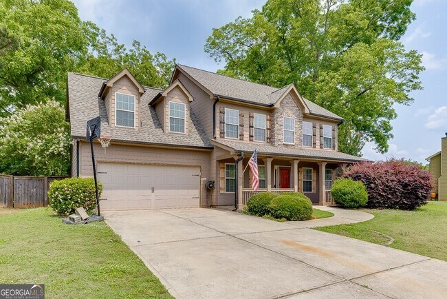 Building Photo - 323 Deer Run Dr