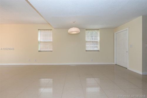 Building Photo - 1588 Barcelona Way