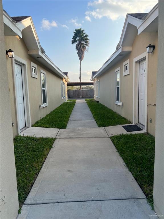 Foto del edificio - 2716 W Primrose Ave