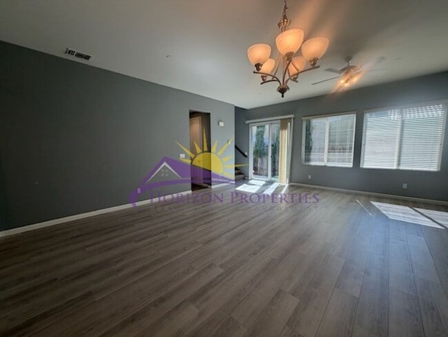 Building Photo - Modern 3 Bed 2.5 Bath 1,954sqft 2 Story Natomas Home