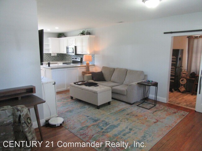 Foto del edificio - 2 br, 1 bath House - 243 Allen Ave