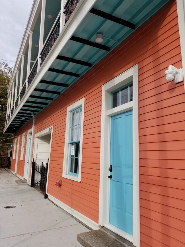 Building Photo - 1824 Sophie Wright Pl