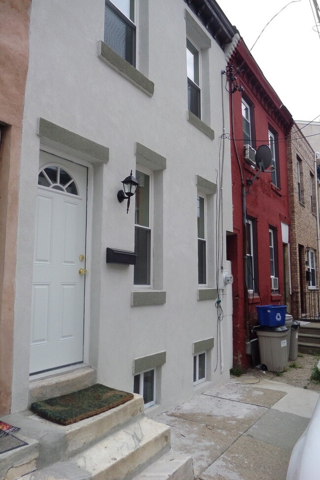 18th & Washington- South Philadelphia - 18th & Washington- South Philadelphia House