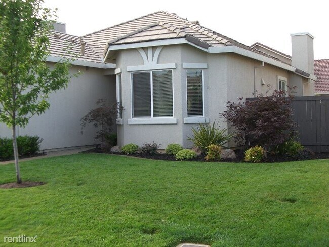 Building Photo - 3 br, 2 bath House - 11855 Blue Topaz Way