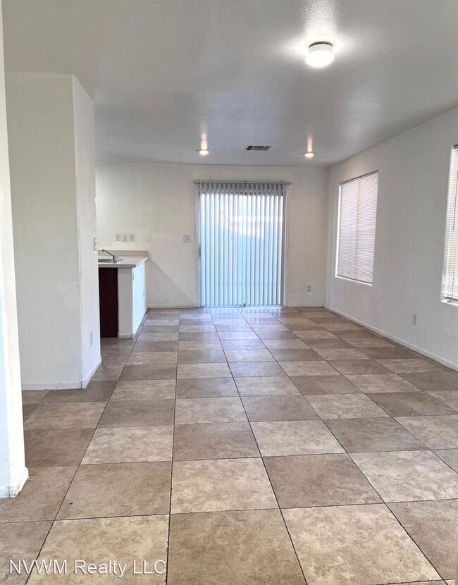 Foto del edificio - 3 br, 2.5 bath House - 6062 St Petersburg Dr