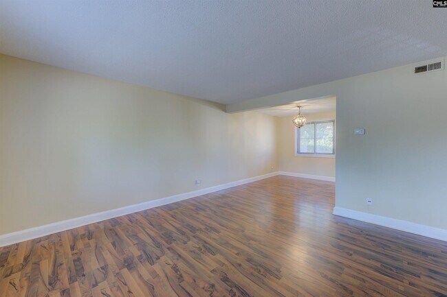 Foto del edificio - 4600 Fort Jackson Blvd