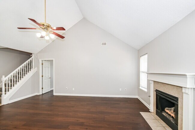 Foto del edificio - 7558 Coleman Cove