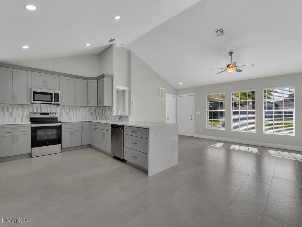 Foto principal - 1931 SW 36th Terrace