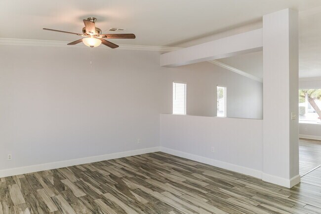 Building Photo - 3118 Flower Garden Ct