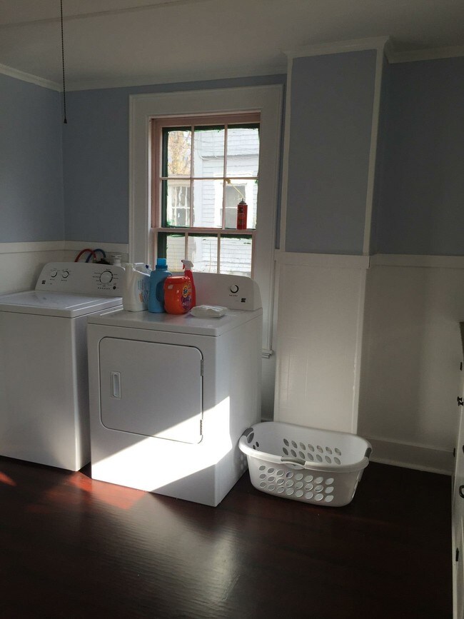 Foto del edificio - 55 Clinton Ave