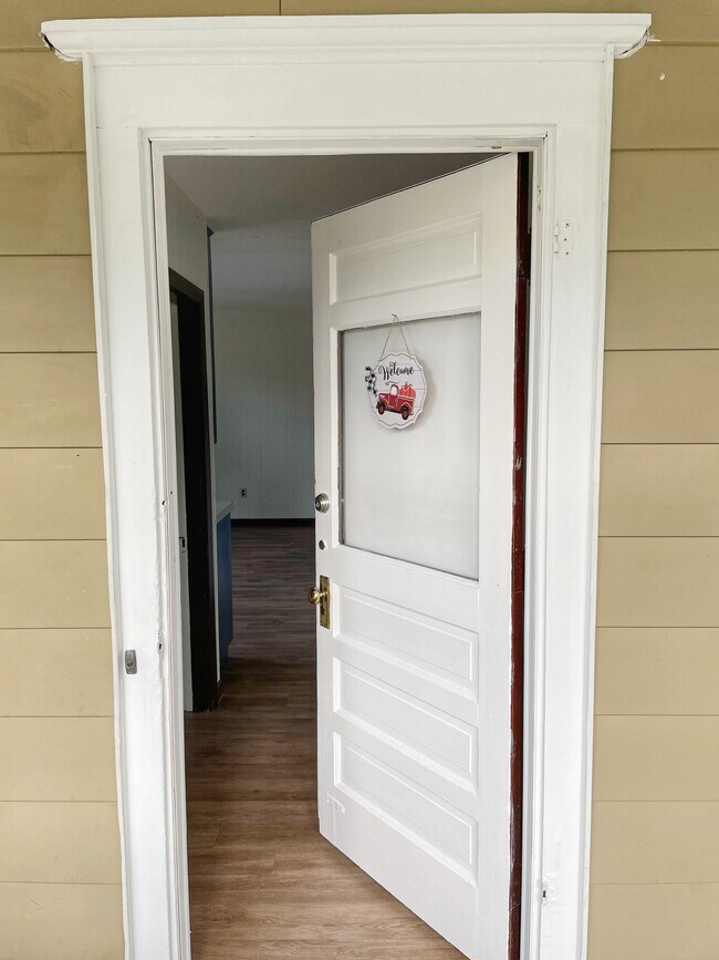 Back entrance - 45 Acadia Ave