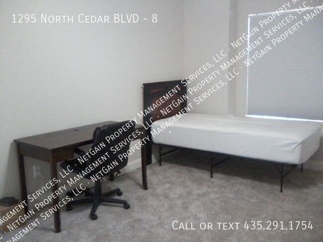 Building Photo - 1295 N Cedar Blvd