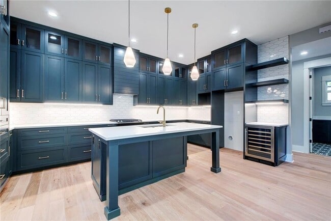 Foto del edificio - 1417 Fairwood Rd