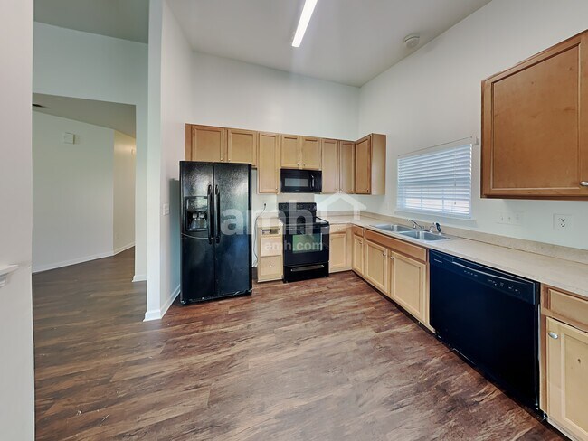 Foto del edificio - 7703 Aragorn Ln