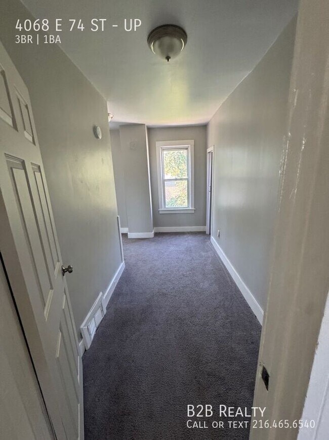 Foto del edificio - 4068 E 74th St