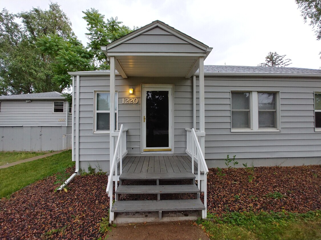 Primary Photo - 1220 Ammons St.