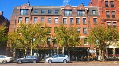 Building Photo - 1661 Washington St