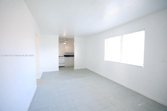 Foto del edificio - 126 SW 18th Ave