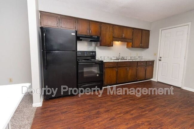 Building Photo - 6436 Basswood Ln