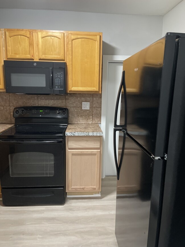 Photo - 1748 S Taylor St House