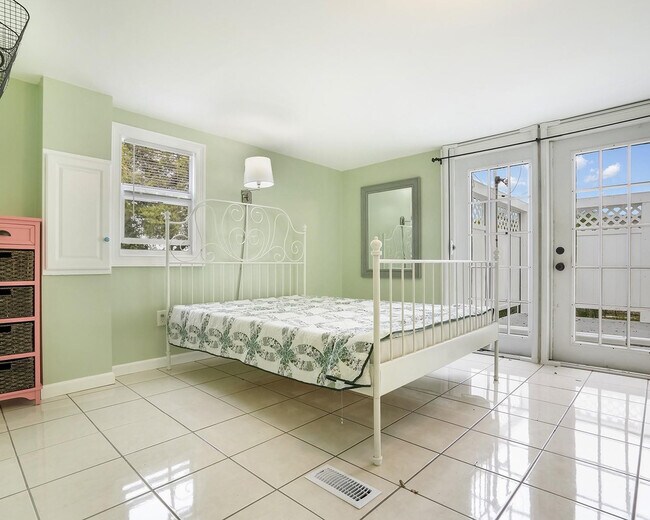Foto del edificio - 1680 SW 84th Ave