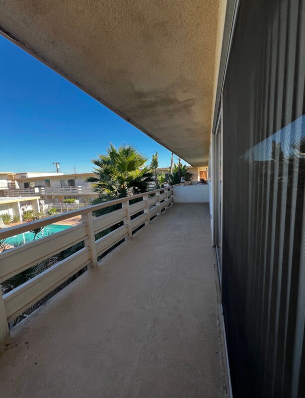 Foto del edificio - 2435 W 227th St