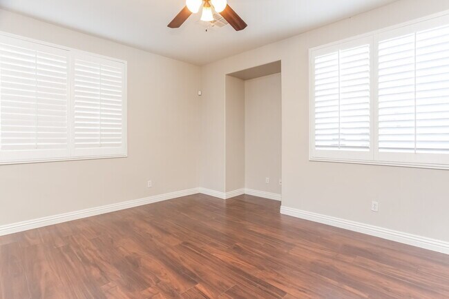 Foto del edificio - 4509 Dagnar Ct