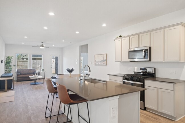 Building Photo - 22250 Palladium Dr