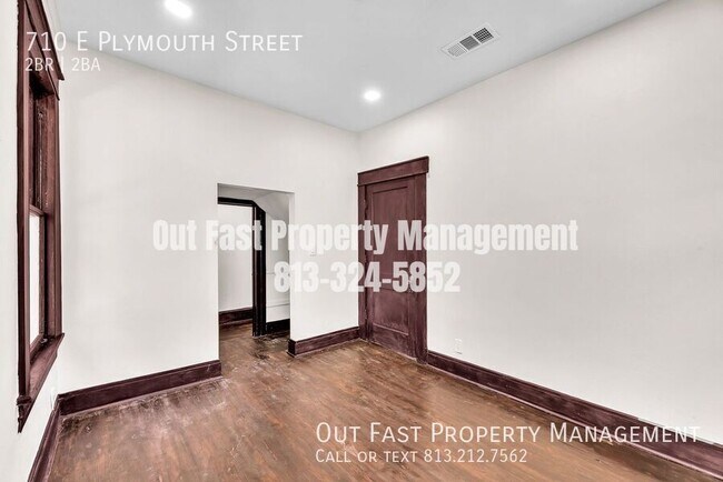 Foto del edificio - 710 E Plymouth St